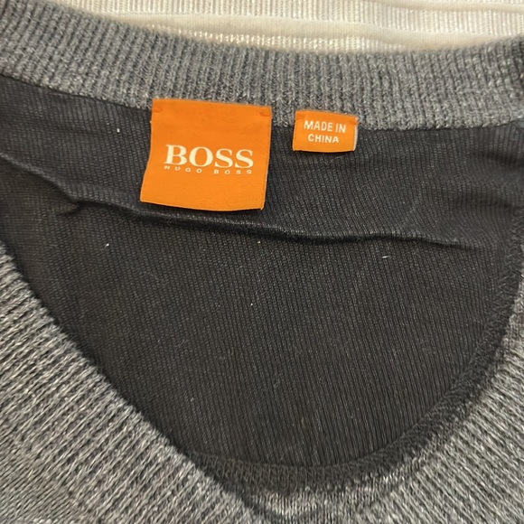 BOSS sweater - Picture 3 of 4